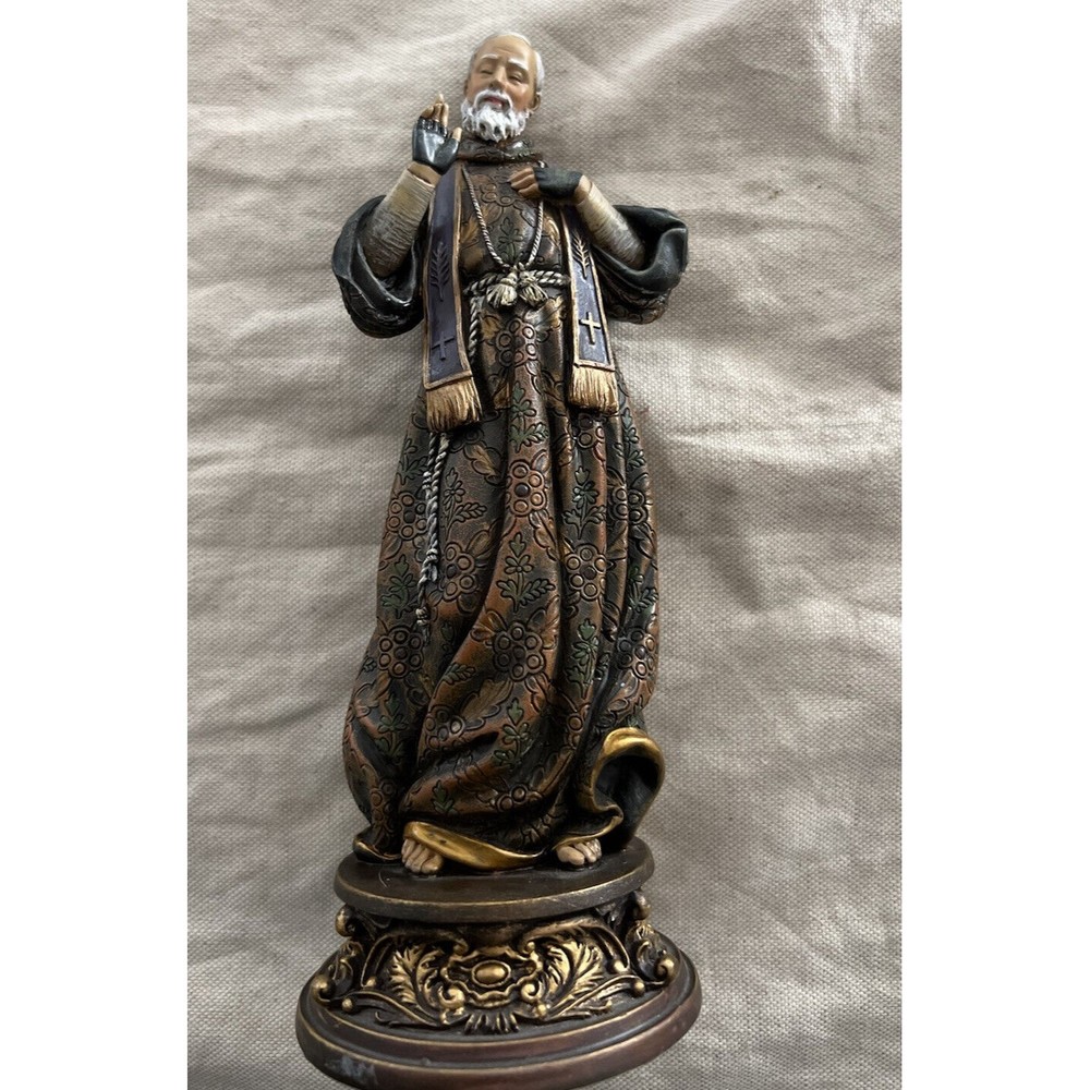 Rare Sacred Devotions 2010 Figurine Statue By Milagos Home Décor Shelf Sitter - Picture 8 of 14
